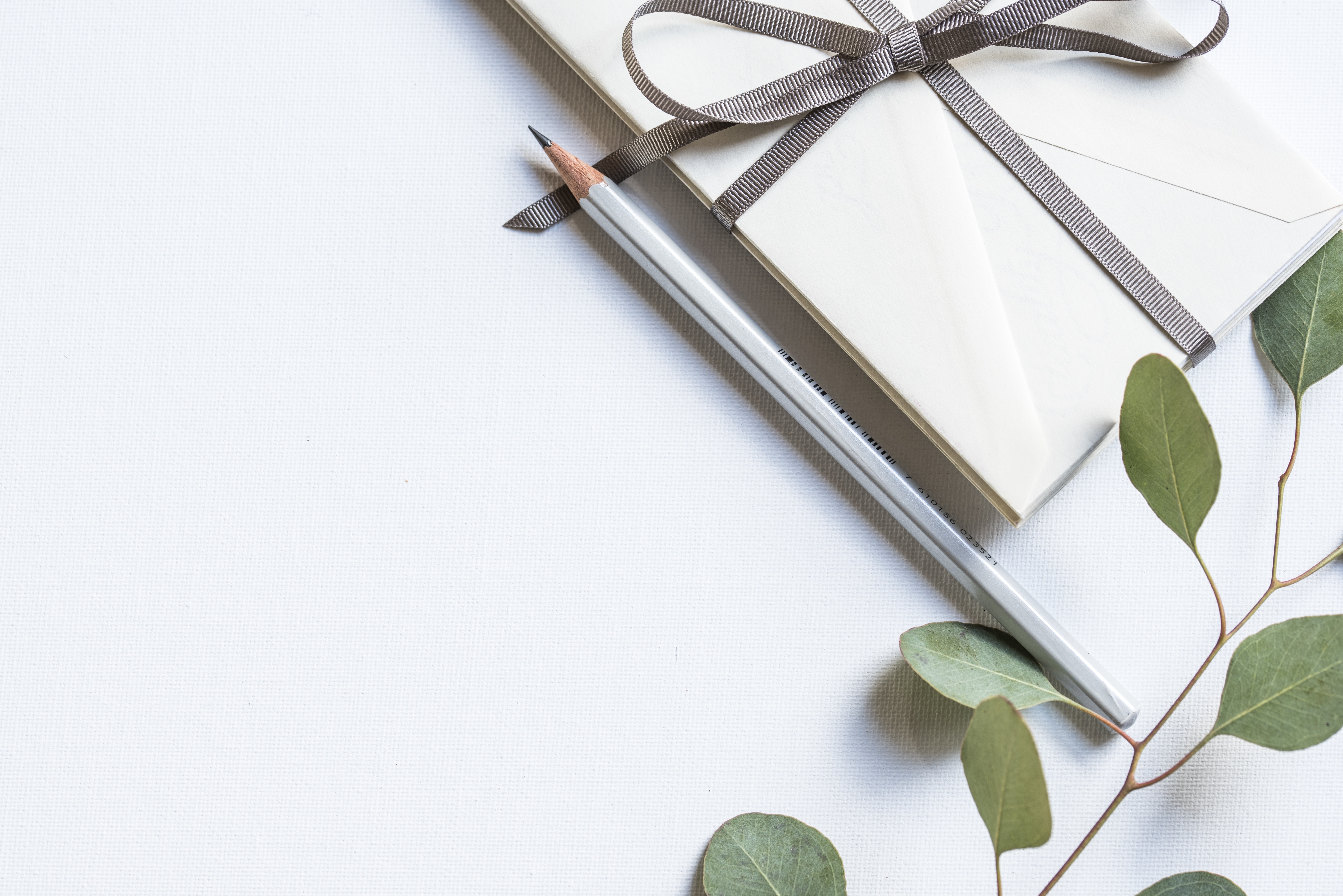 joanna-kosinska-254405-unsplash